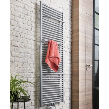 HSK Designheizkörper Röhrenheizkörper Line Plus, Mittelanschluss Beispiel