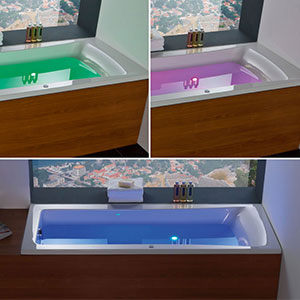 mit Farblicht-Therapie (2 LED-Scheinwerfer): mit Farblicht-Therapie (2 LED-Scheinwerfer)